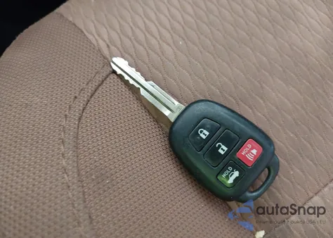 2016 Toyota Corolla Le из США, поврежденный, VIN 2T1BURHE7GC486209